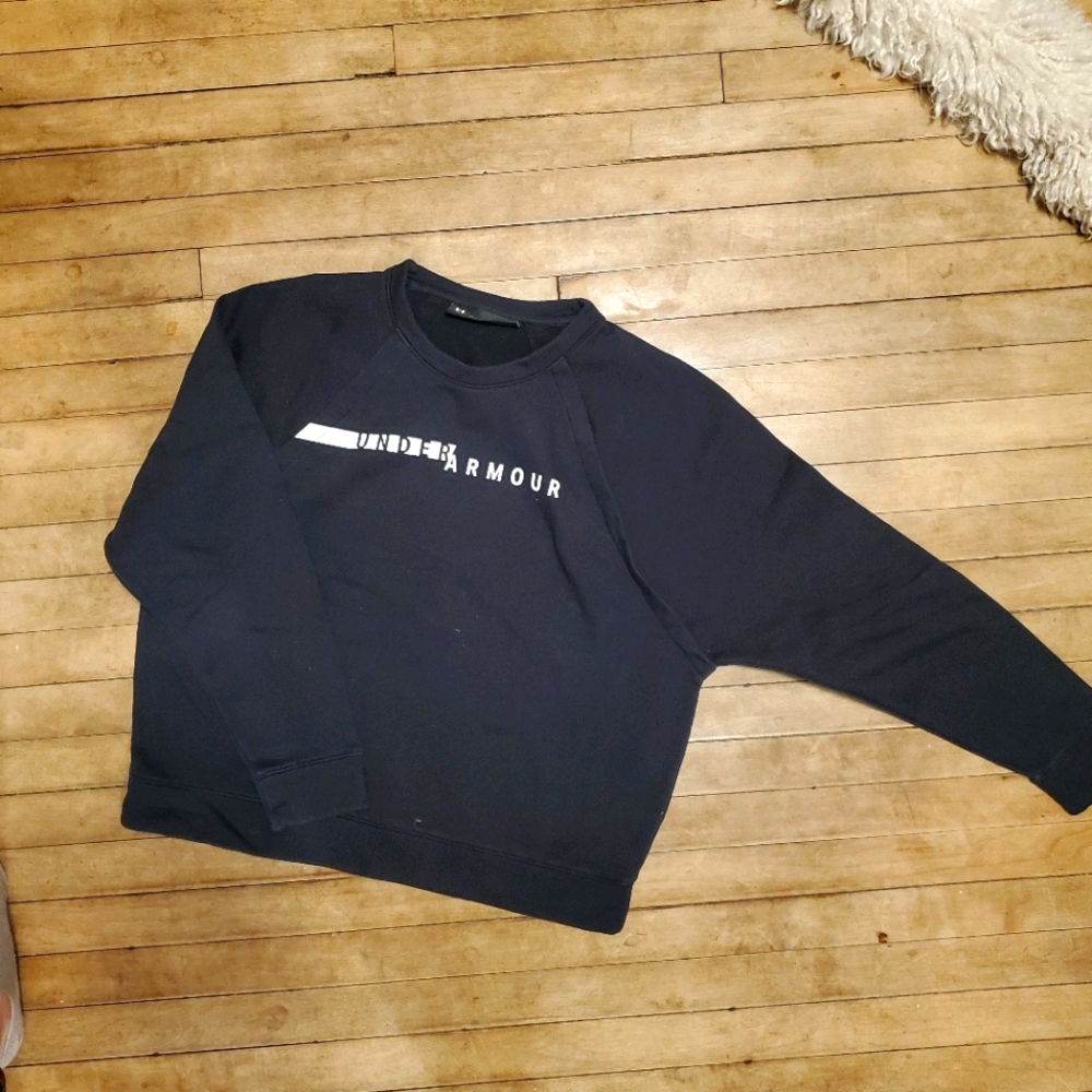 Under Armour crewneck sweatshirt